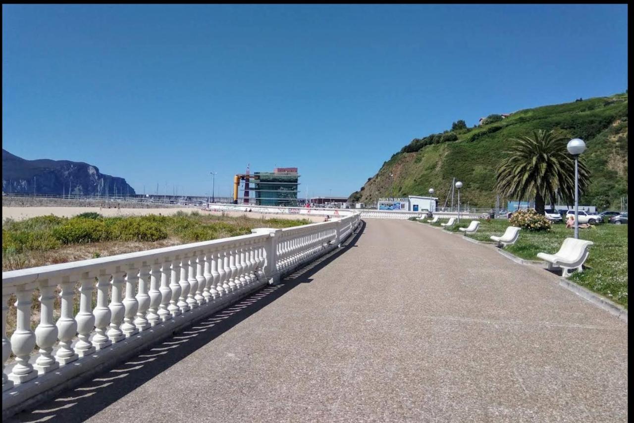 Laredo Ocean Port Διαμέρισμα Εξωτερικό φωτογραφία